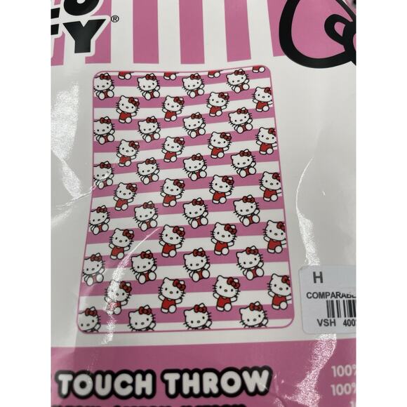 Hello Kitty Silk Touch Throw Bows And Stripes 50"x70" New With Tags - Picture 3 of 5